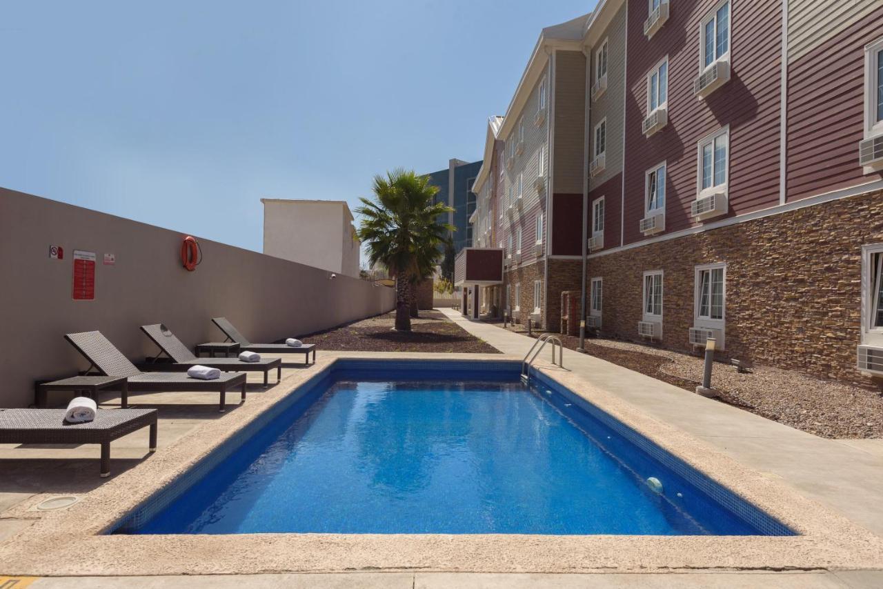 Extended Suites Queretaro Juriquilla Jurica Esterno foto