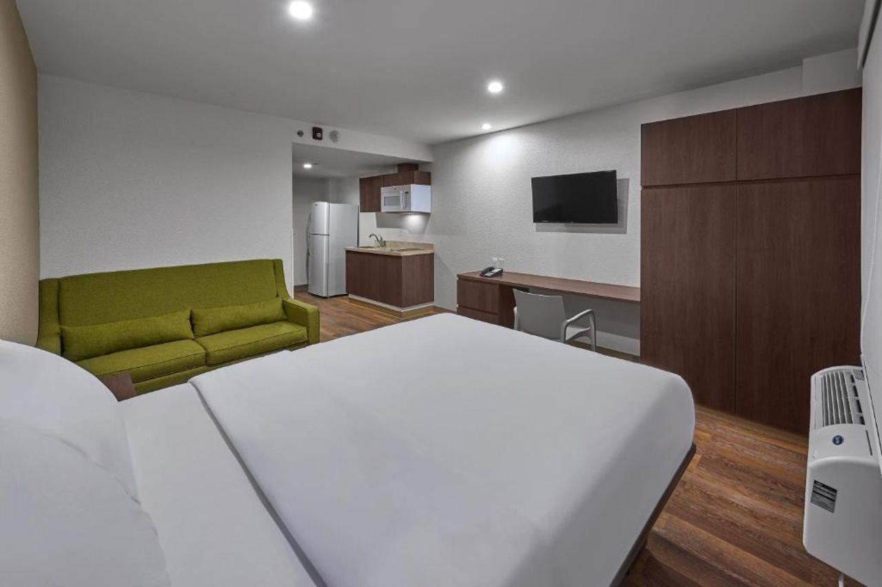 Extended Suites Queretaro Juriquilla Jurica Esterno foto