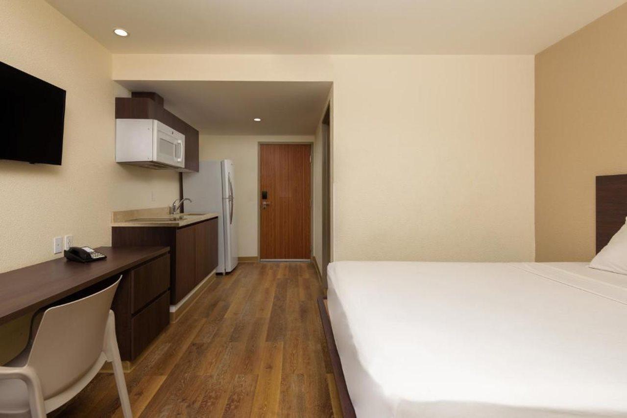 Extended Suites Queretaro Juriquilla Jurica Esterno foto